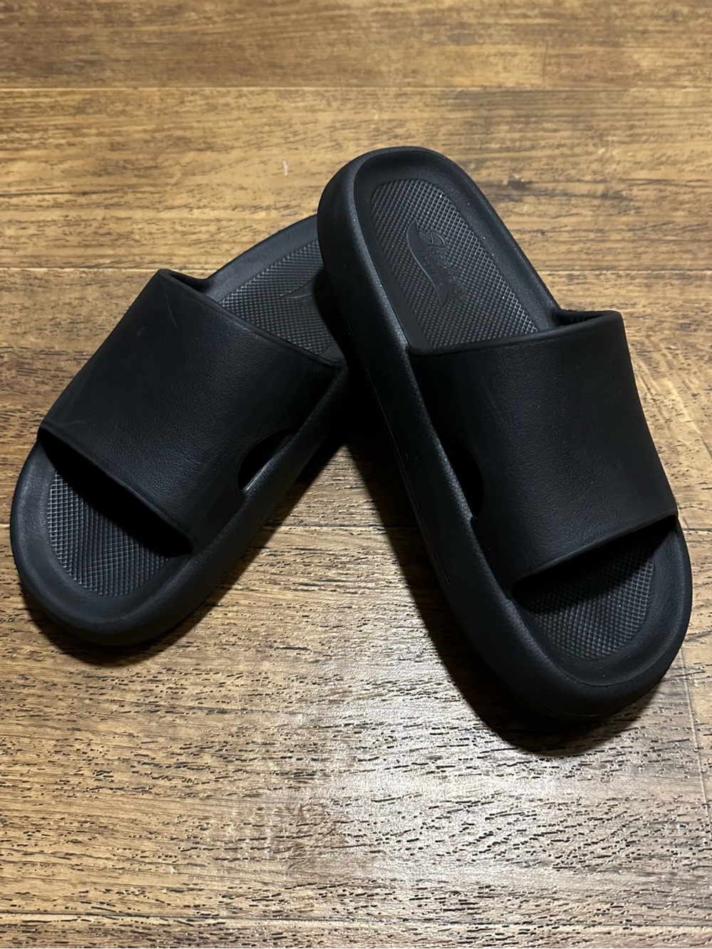 SKECHERS FOAMIES ARCHFIT SLIDE SANDALS